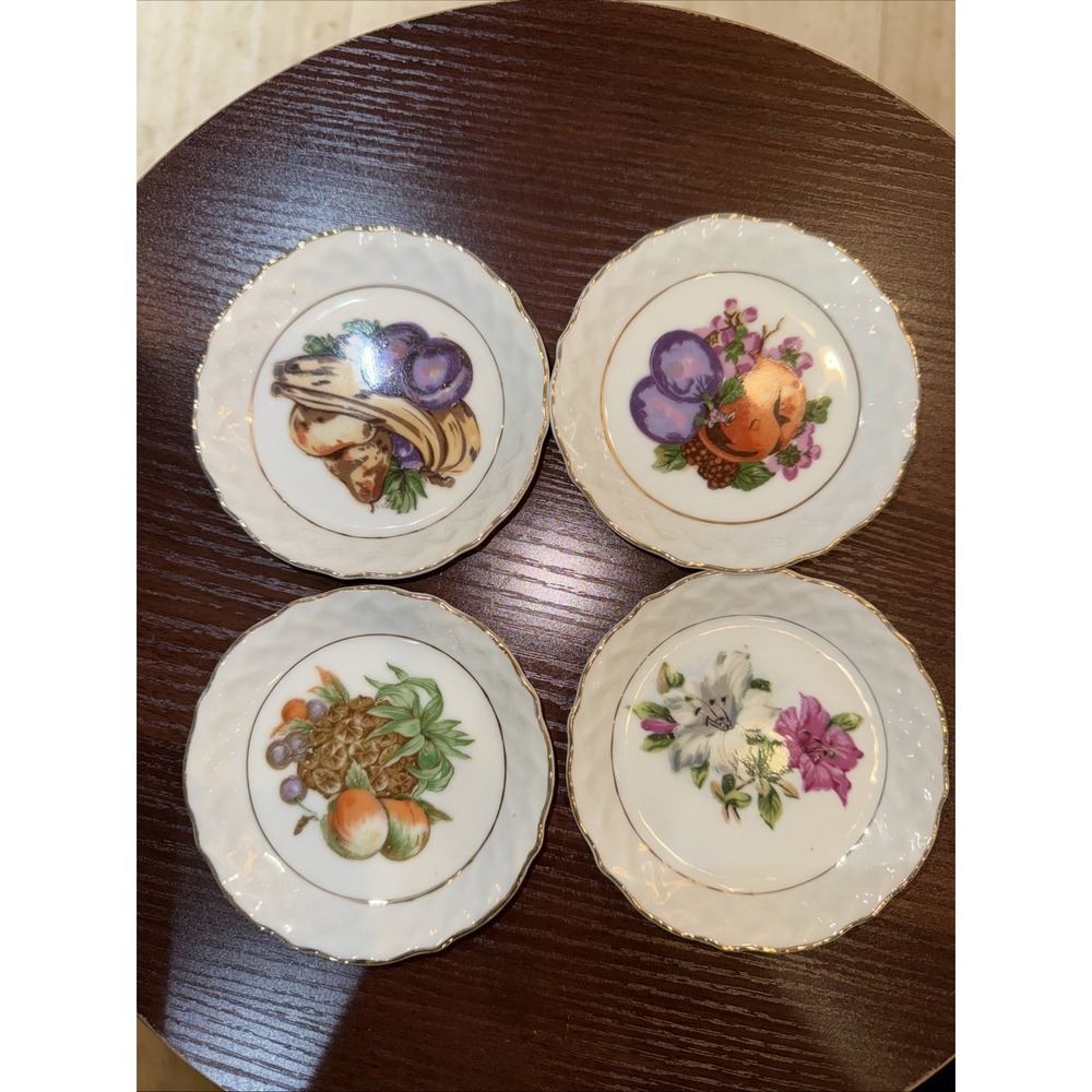 4 Schumann Arzberg Bavaria Fruit Flower Saucer Plates Gold Trim VINTAGE RARE 4"